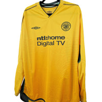 Celtic 2002 - 2003 Away Football Shirt #7 Larsson