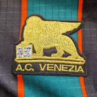 Venezia 1999 - 2000 L/S Home Football Shirt #9 Maniero