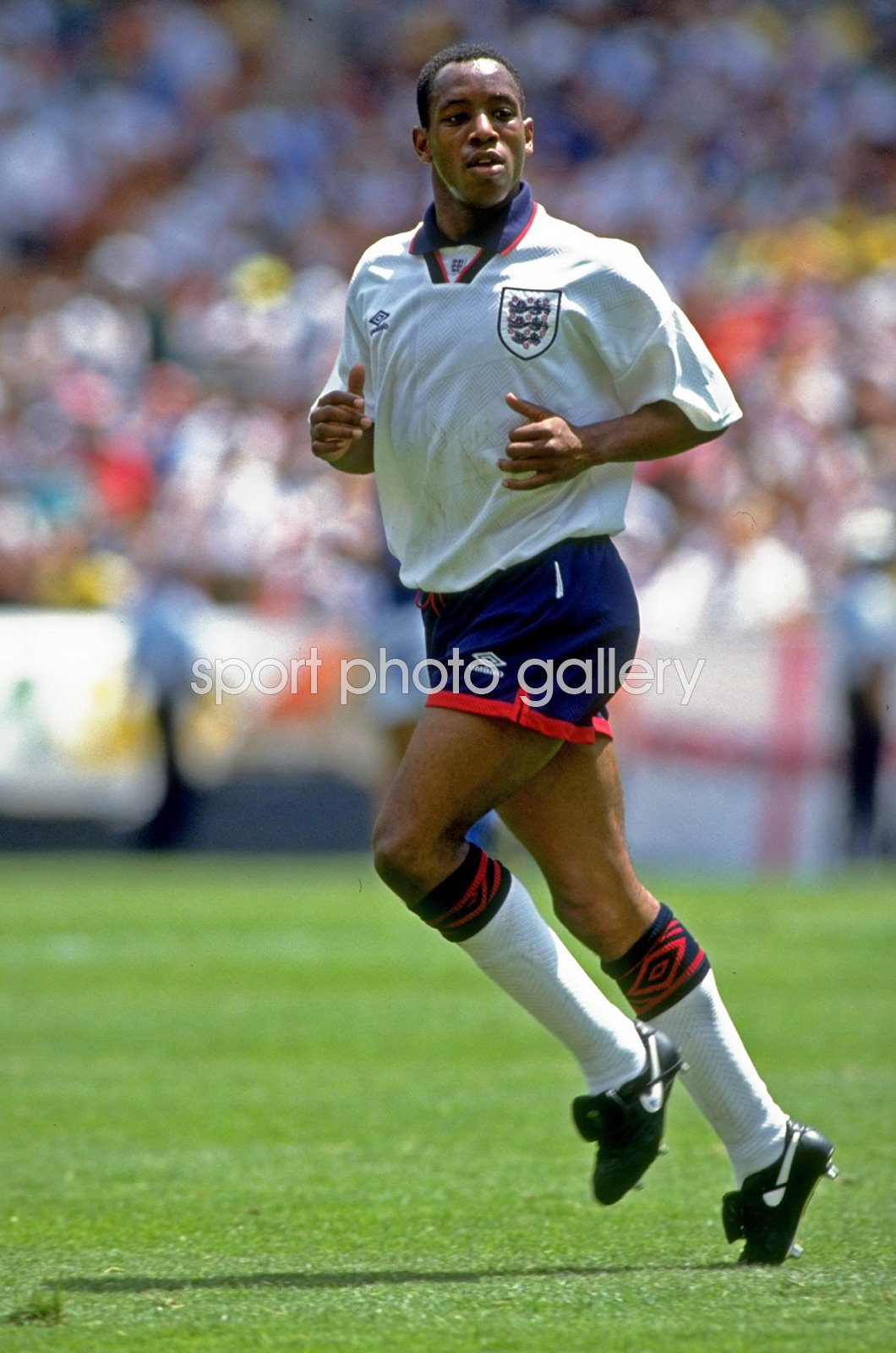 England 1993 - 1995 Home Football Shirt