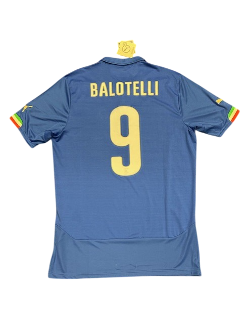Italy 2014-2016 Home Football Shirt L #9 Balotelli