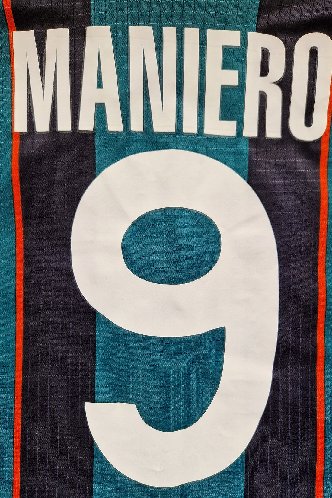 Venezia 1999 - 2000 L/S Home Football Shirt #9 Maniero